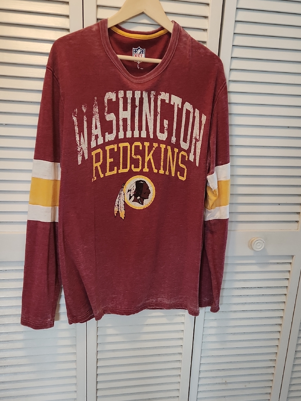 NFL Washington Redskins Long Sleeve Tee in Burgundy, Yellow, White